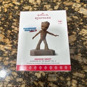 Hallmark Keepsake Groovin’ Groot Guardians of the Galaxy Vol. 2 Ornament